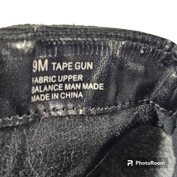 Aerosoles Tape Gun Black Booties Women's Size 9 - Picture 10 of 11